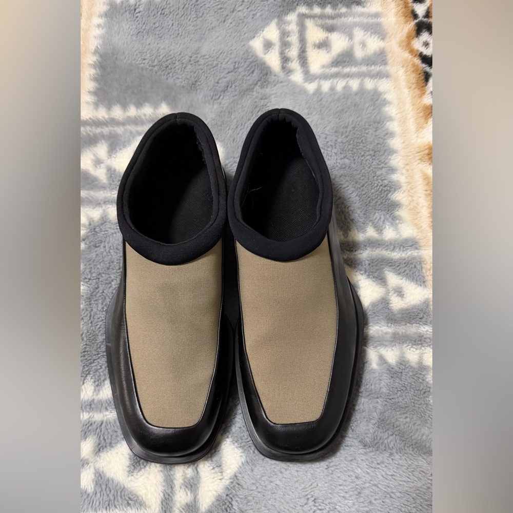 Men's Slip-On Loafers in Beige and Black — Modern Minimalist